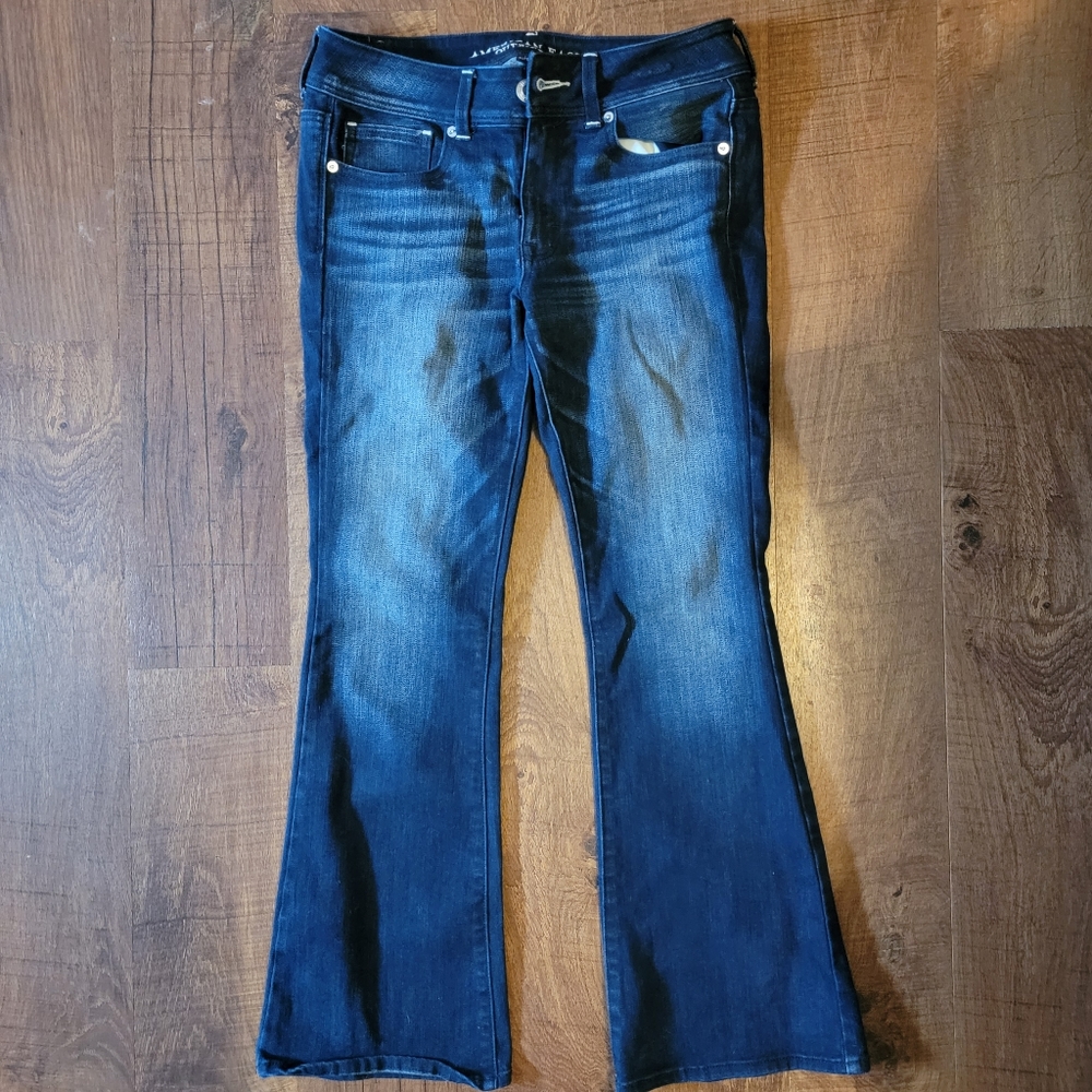 American Eagle Kick Boot Jeans 10 Short